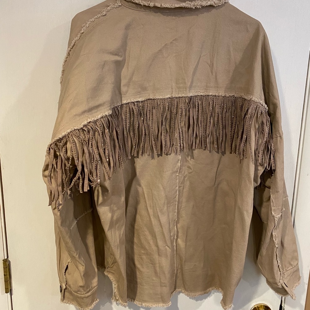 Fringe Shacket - Picture 2 of 3